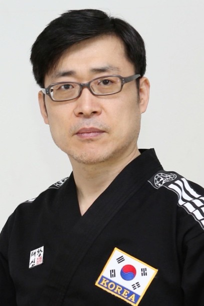 총재 김은섭 총재 사진